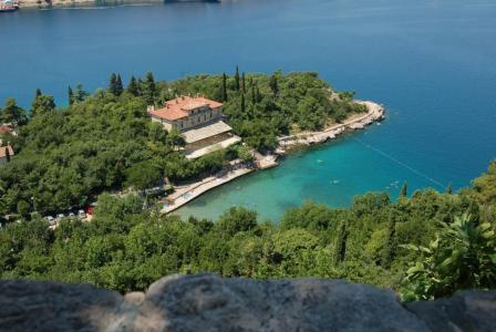 Отель, гостиница за 6 225 000 евро на Крке, Хорватия