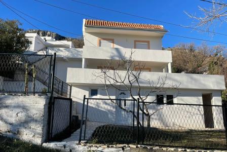 Дом за 182 000 евро в Сутоморе, Черногория