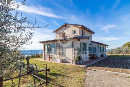 Дом за 480 000 евро в Италии