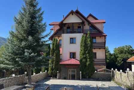 Отель, гостиница за 1 500 000 евро в Румынии