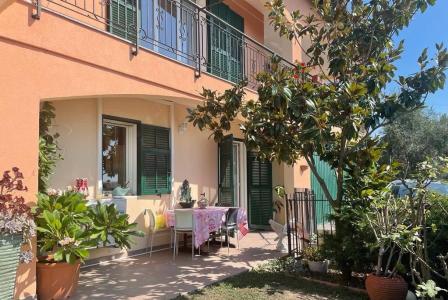 Дом за 890 000 евро в Бордигере, Италия