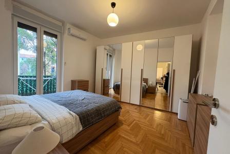 Апартаменты за 333 000 евро в Монце, Италия