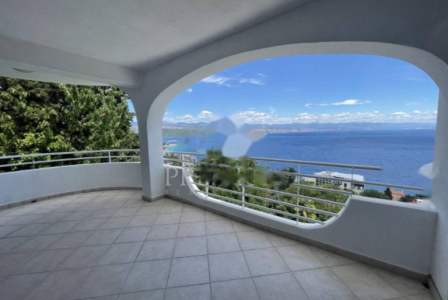 Квартира за 650 000 евро в Опатии, Хорватия