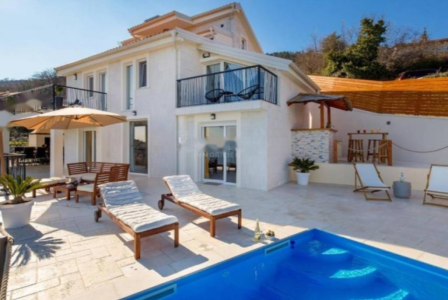 Дом за 850 000 евро в Опатии, Хорватия