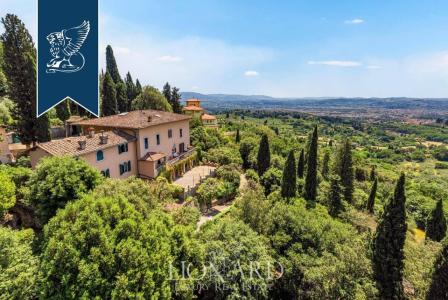 Вилла во Флоренции, Италия (цена по запросу)