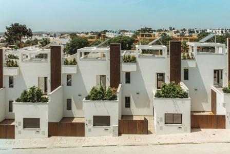 Мезонет за 680 000 евро в Ольян-да-Рештаурасане, Португалия