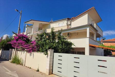 Дом за 700 000 евро в Премантуре, Хорватия