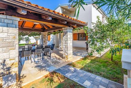 Дом за 550 000 евро в Медулине, Хорватия