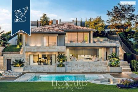 Вилла в Тремедзо, Италия (цена по запросу)