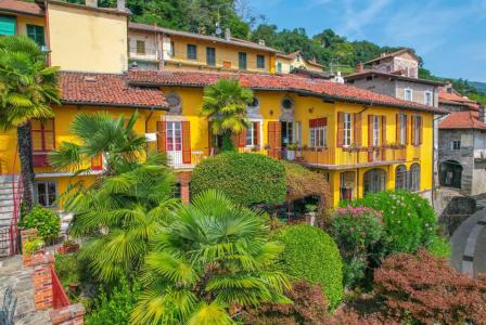 Вилла за 1 200 000 евро в Лезе, Италия