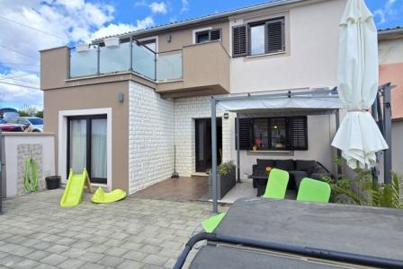 Дом за 273 000 евро в Марчане, Хорватия