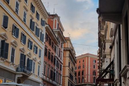 Магазин за 160 000 евро в Риме, Италия