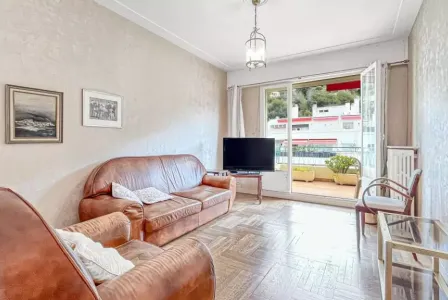 Апартаменты за 235 000 евро в Ницце, Франция