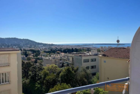 Квартира за 220 000 евро в Каннах, Франция