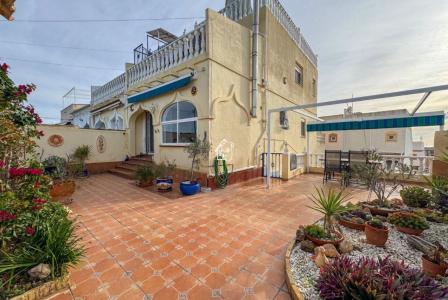 Дом за 250 000 евро в Сан-Мигель де Салинас, Испания