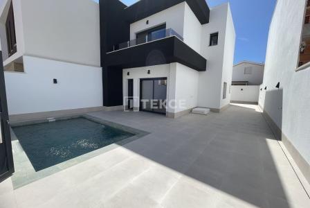 Вилла за 359 000 евро в Альморади, Испания