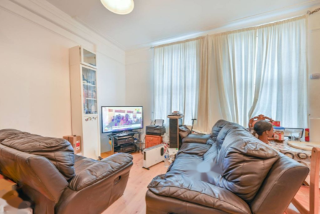 Квартира за 431 250 евро в Лондоне, Великобритания