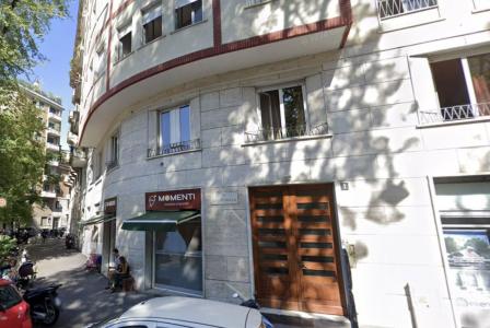 Кафе, ресторан за 340 000 евро в Милане, Италия