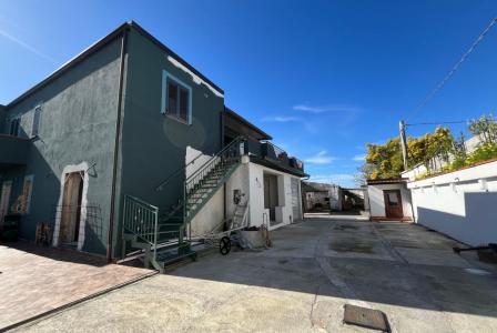 Дом за 219 000 евро в Скалее, Италия