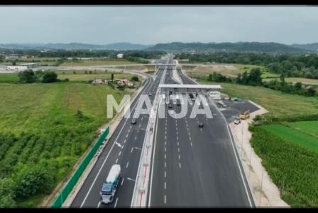 Земля за 260 000 евро в Тиране, Албания