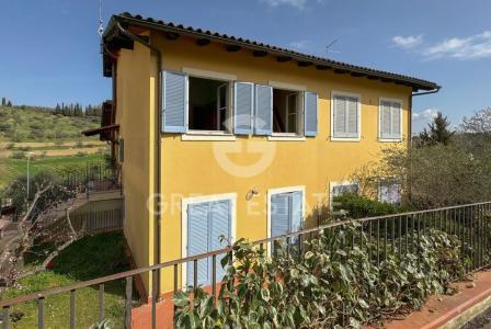 Апартаменты за 145 000 евро в Четоне, Италия