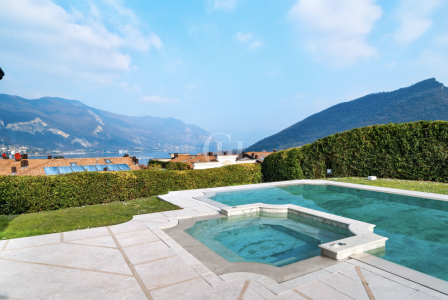 Вилла за 2 700 000 евро у озера Изео, Италия