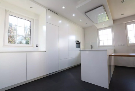 Квартира за 1 295 000 евро в Люксембурге, Люксембург