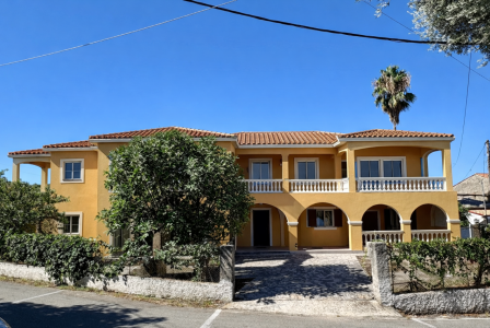 Вилла за 340 000 евро на Корфу, Греция