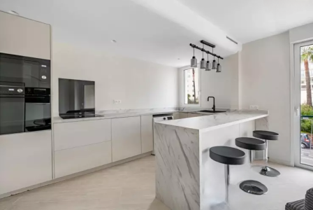 Квартира за 413 000 евро в Каннах, Франция