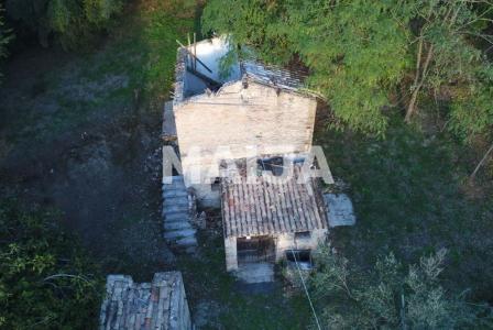 Вилла за 49 500 евро в Риети, Италия