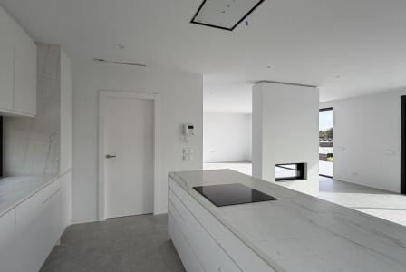 Дом за 1 300 000 евро в Сан-Андрес-де-Льеванерас, Испания