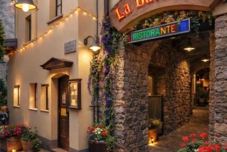 Кафе, ресторан за 910 000 евро на озере Лугано, Италия