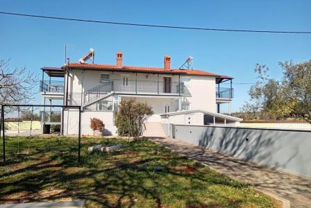 Квартира за 220 000 евро в Лижняне, Хорватия