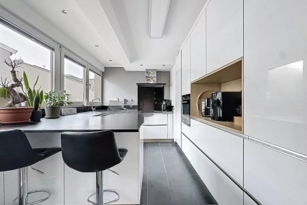 Квартира за 649 000 евро в Люксембурге, Люксембург