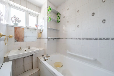 Квартира за 431 250 евро в Лондоне, Великобритания