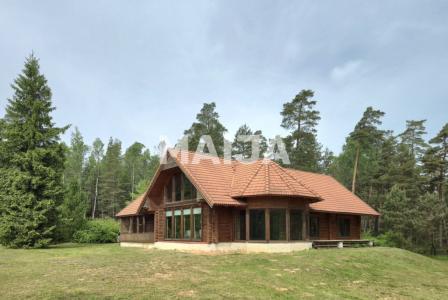 Дом за 790 000 евро в Латвии