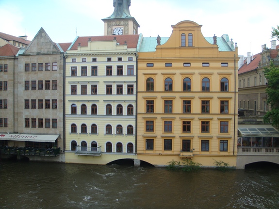 Чехия недвижимость