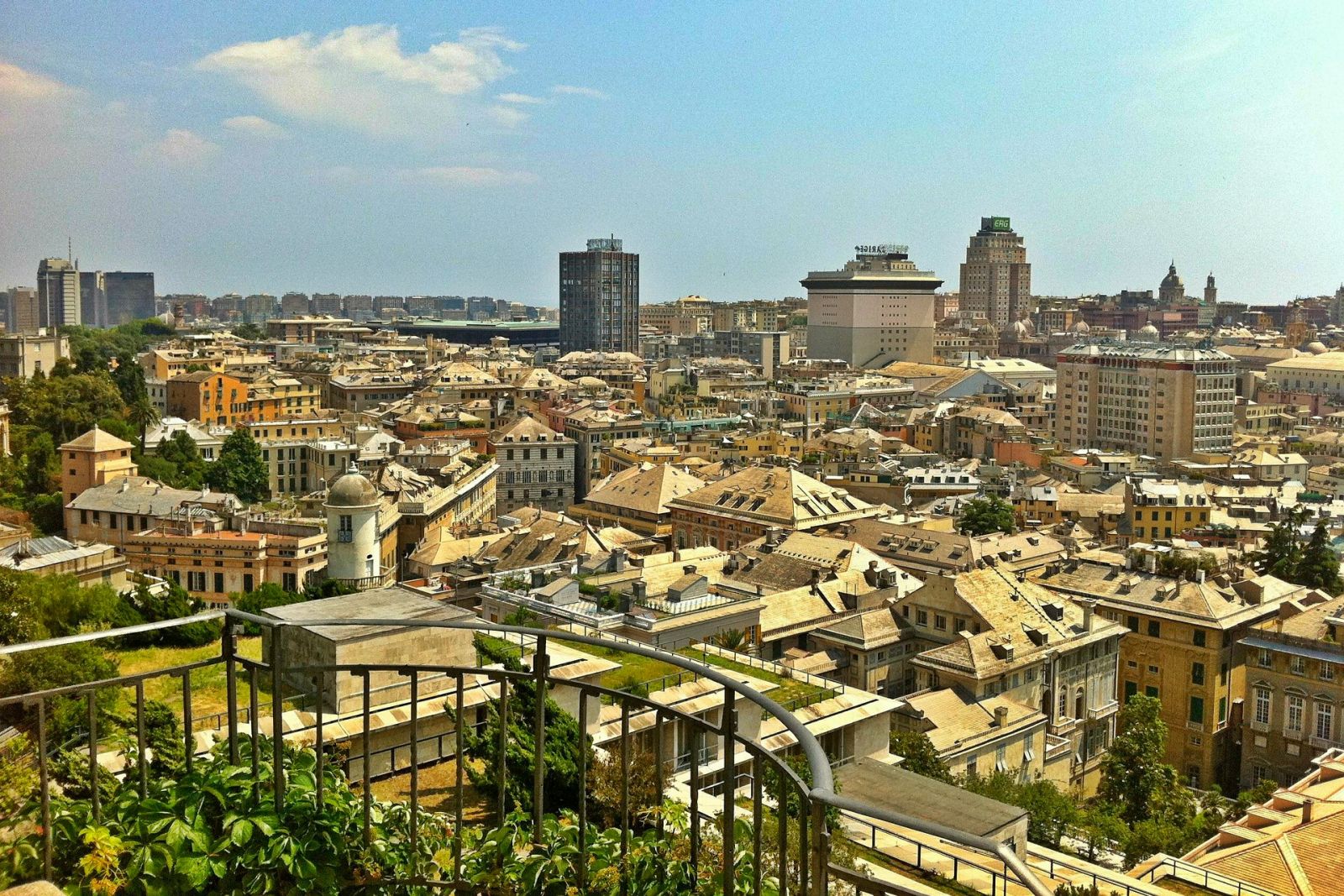 недвижимость в Генуе