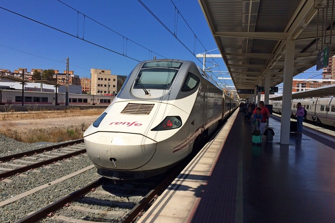 Поезд Барселона - Аликанте