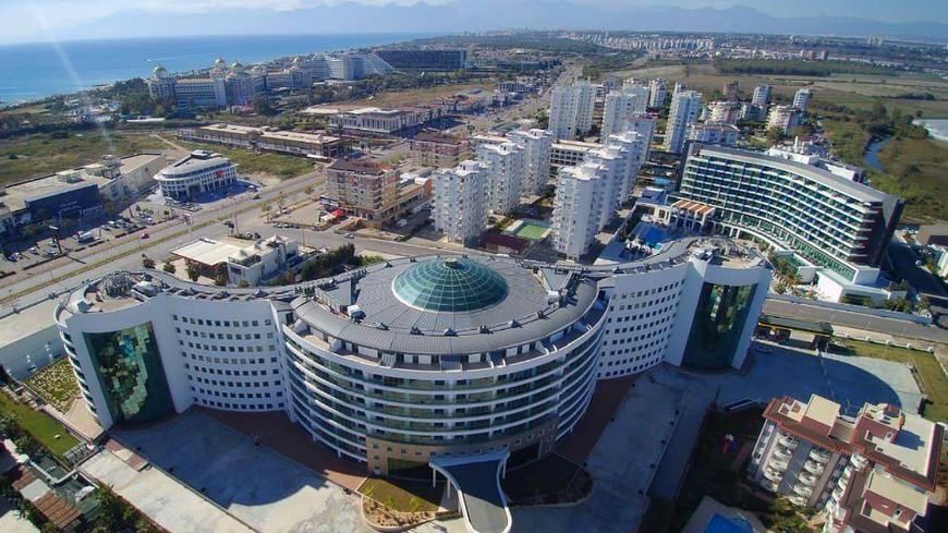 Недвижимость с видом на море в Кунду