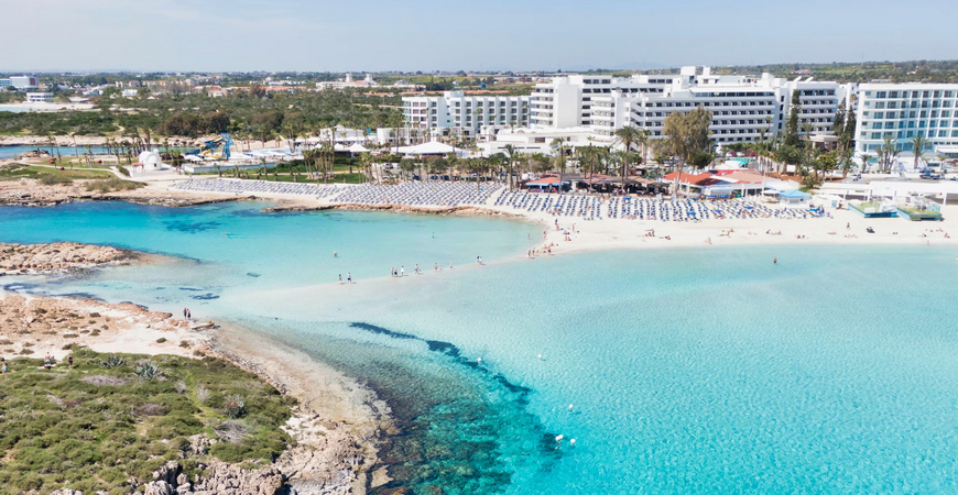 За правильное оформление сделок с недвижимостью на Кипре отвечает юрист